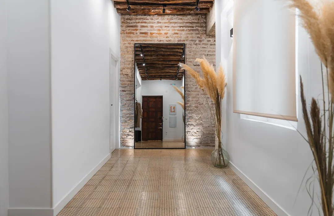 tuGuest Buensuceso Apartment-1